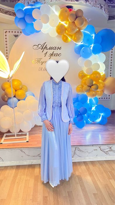 Платье жекетімен