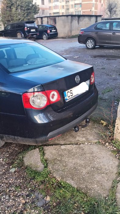 Vând sau schimb Volkswagen Jetta