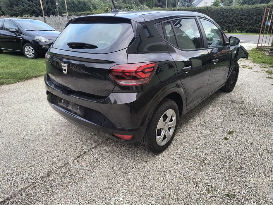 Dacia Sandero 3 an 2022 motor 1.0 avariat sau piese