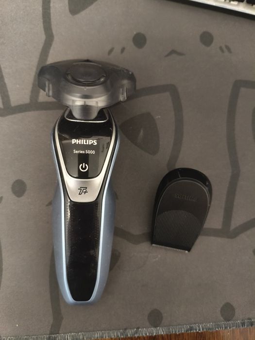 Электробритва Phillips S5530