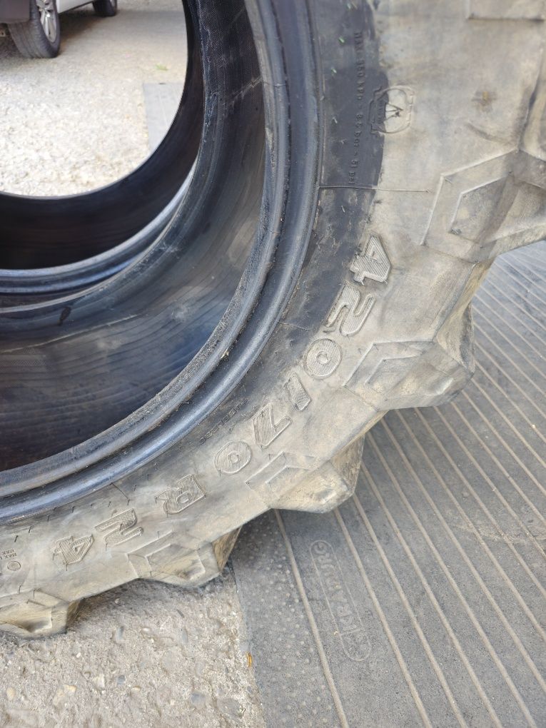 Anvelope 420 70 r 24 .
