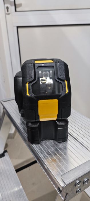 Лазерен нивелир DeWalt