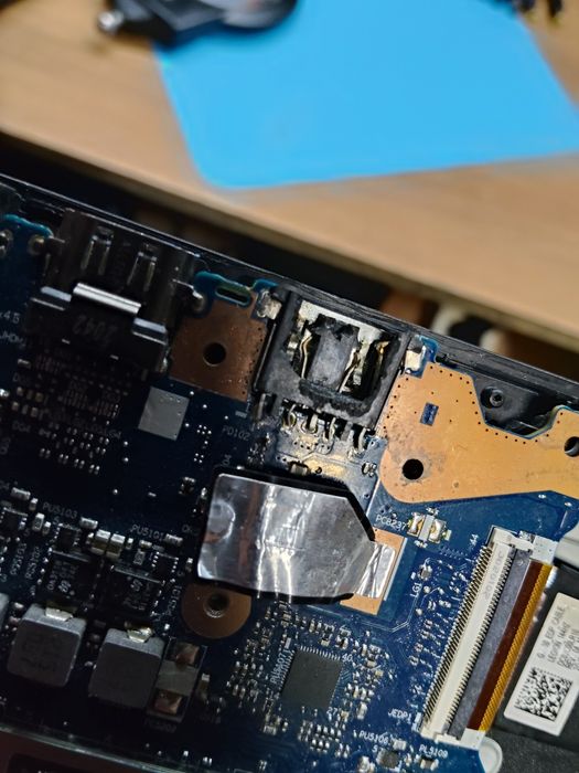 Dezmembrez Lenovo Legion 5 15ARH05  defect ,incomplet