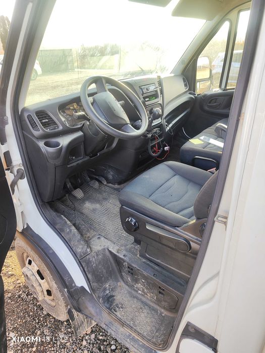 Iveco      daily