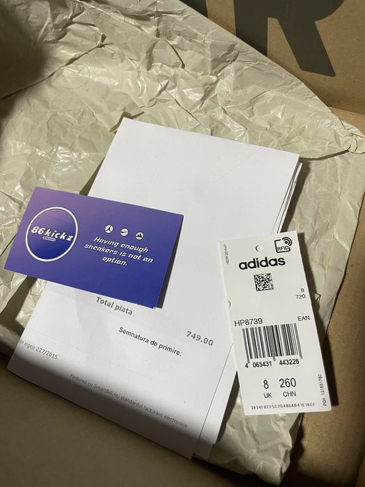 Yeezy foam runner onyx 42 (40-41)