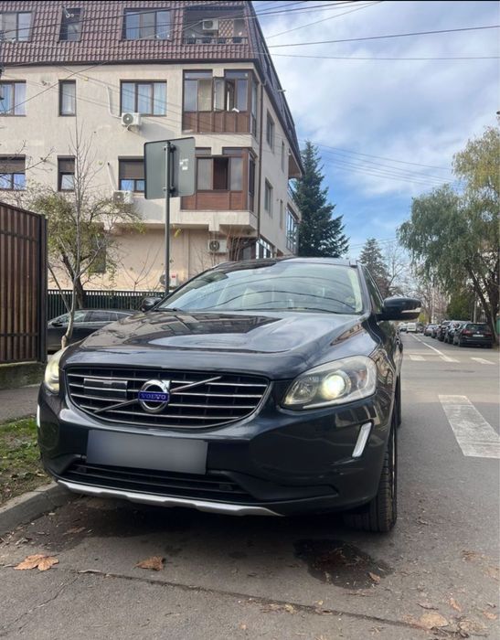 Volvo XC60 T5 AWD R-Design