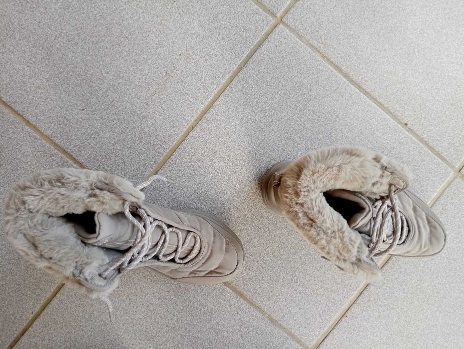 ghete Skechers  marimea 36