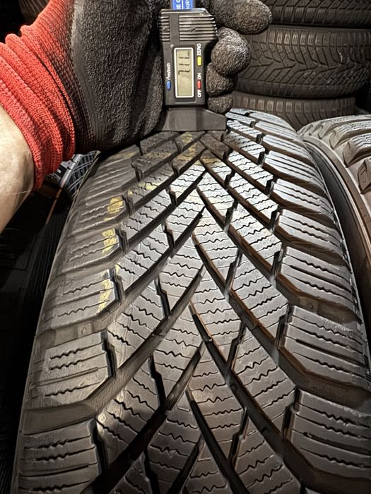 185/60R15 Continental Pirelli 7-6mm stare foarte buna