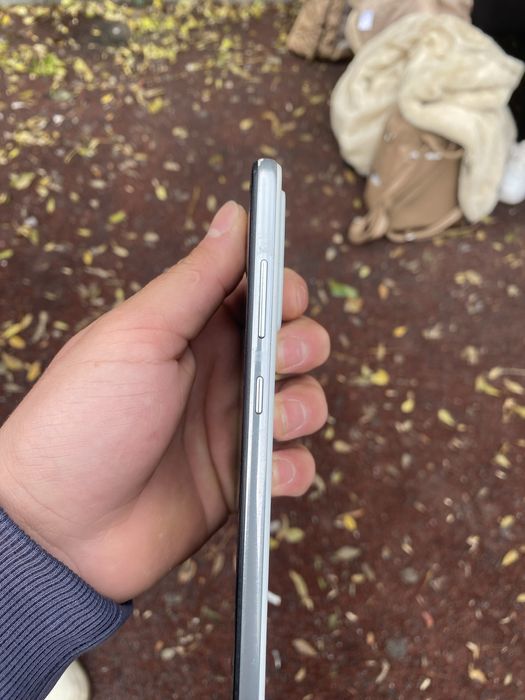 samsung 52 s 5g in stare foarte buna