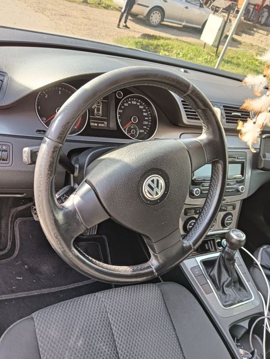 Se vinde passat B6 2009