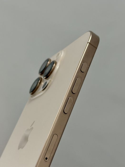 iPhone 16 Pro Max 256GB Titanim Black & Desert Neverlocked