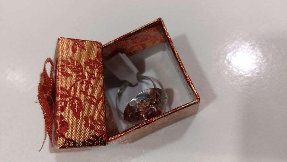 Продам кольцо срочно