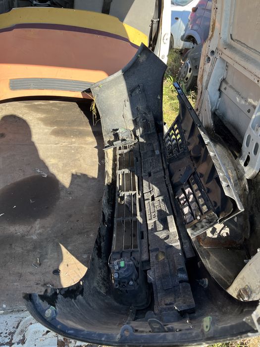 Bara fata Renault Scenic