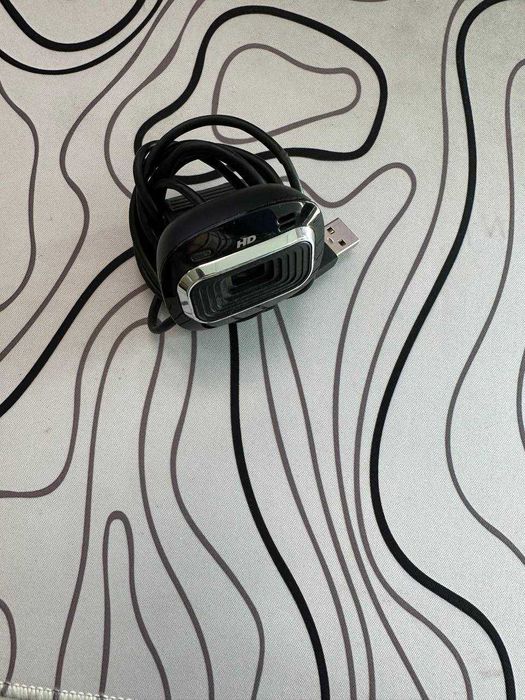 Продам веб камеру Microsoft