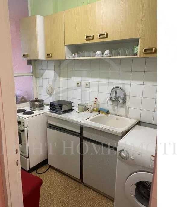 Продава се Двустаен апартамент в Пловдив, Център - 49 кв.м за 2707 €/кв.м - Снимка #4