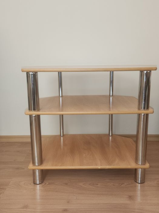 Скрин с 2 нощни шкафчета. ТВ масичка,маса за телевизор и друга техника