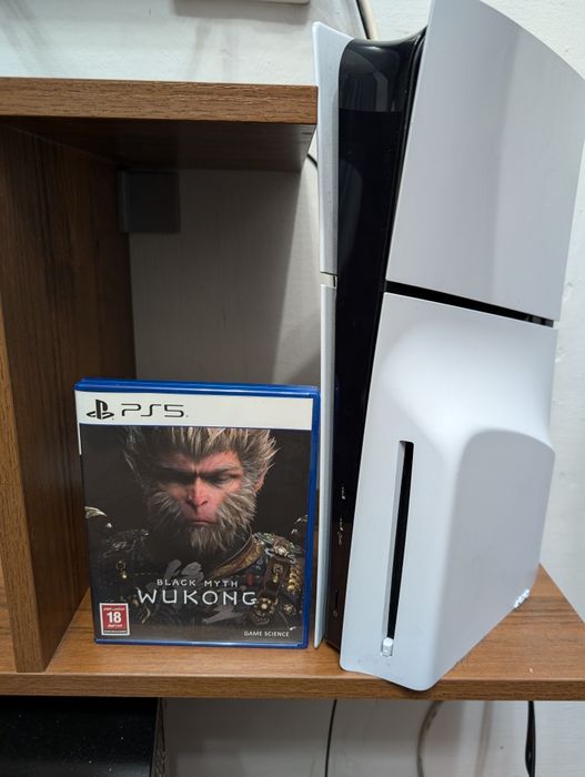 Продам Playstation 5 и Wukong