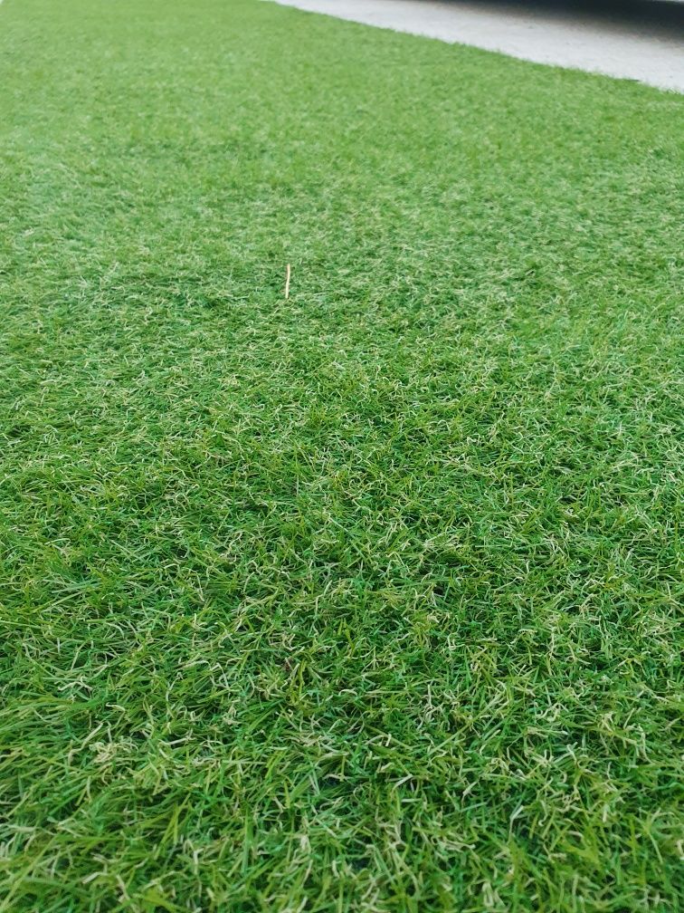 Изкуствена трева подходяща за тераса