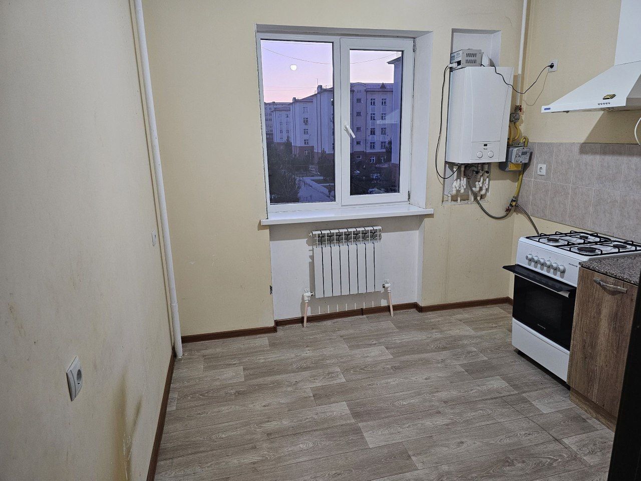 Motrid  3 etaj ijaraga beriladi