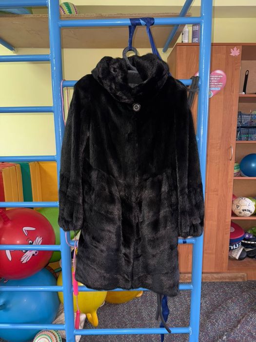 Женская натуральная норковая шуба