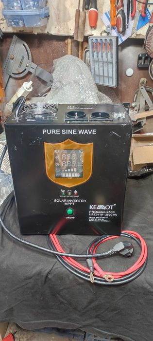 Invertor 1.8Kw reali Kemot PROsolar-2500 de 1800W 24V Are max 2 ani