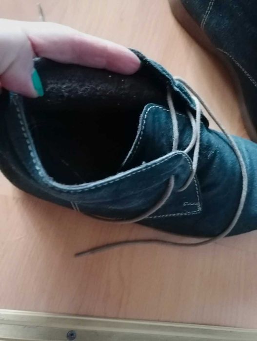 Ghetuțe piele întoarsă, cu șiret