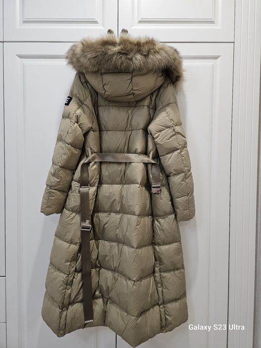 Продам куртку пуховик BERBERE