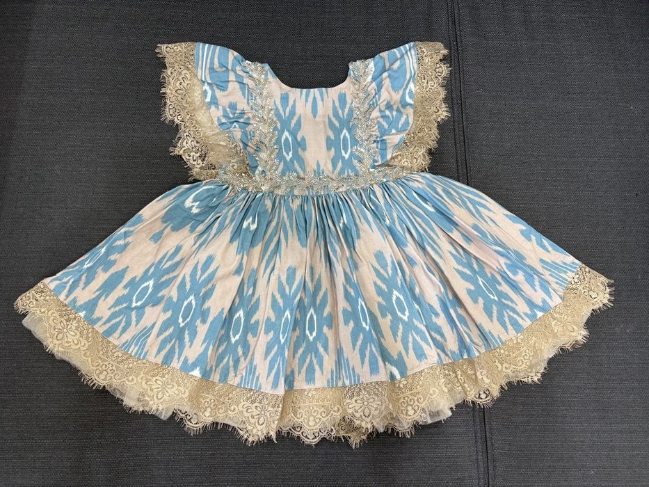 Платье для девочки на 4-5 лет