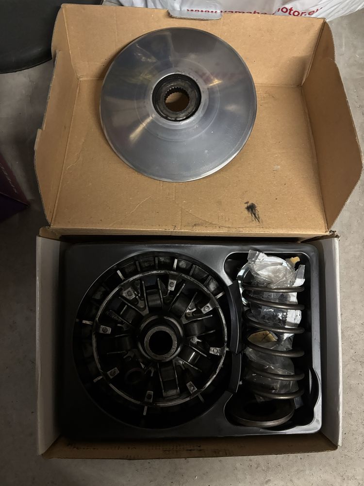 Части за T-max 530
