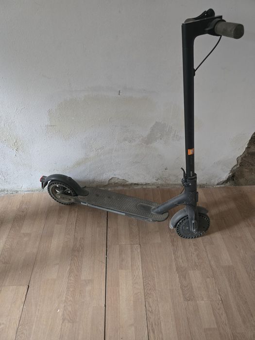 Vând Trotineta Electrică