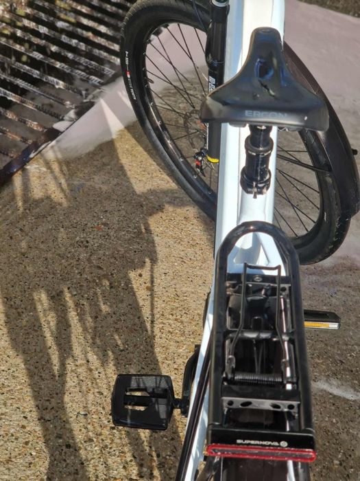 Bicicleta electrica BIXS Glacier