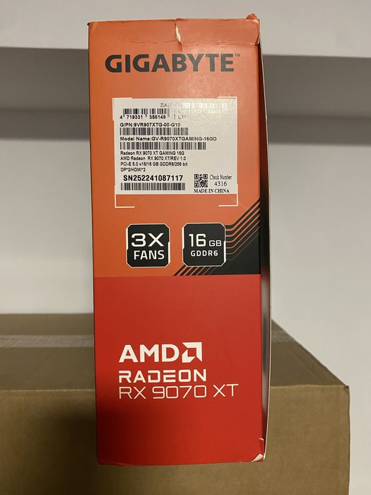 Gigabyte RX9070 XT 16 GB 256 BiT nou