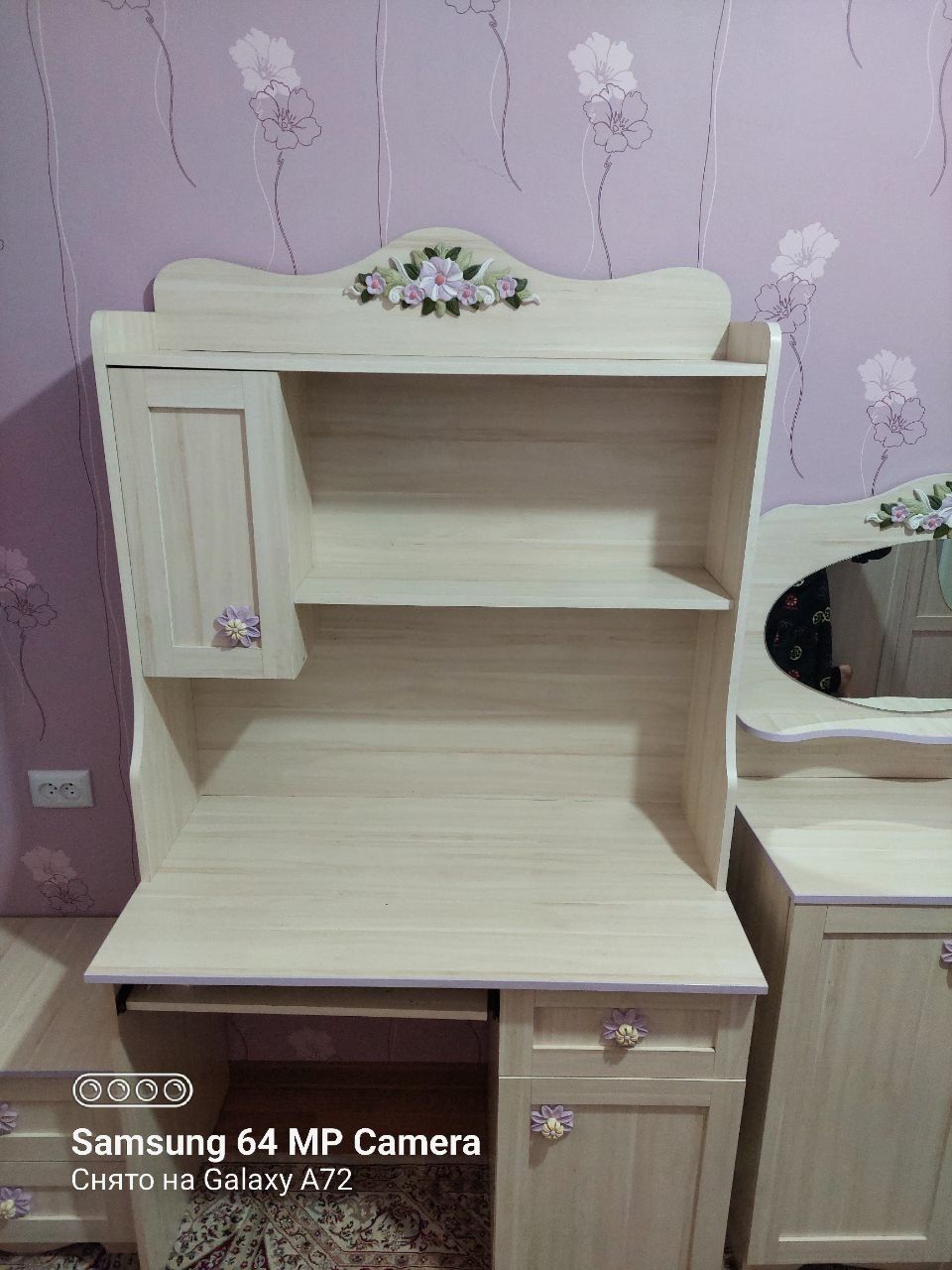 Мебель  для детской комнаты в отличном состояний