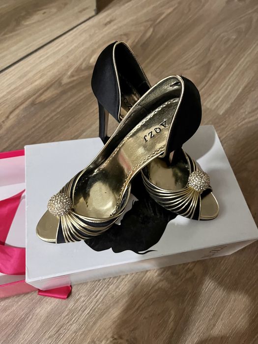 Туфли на выход!