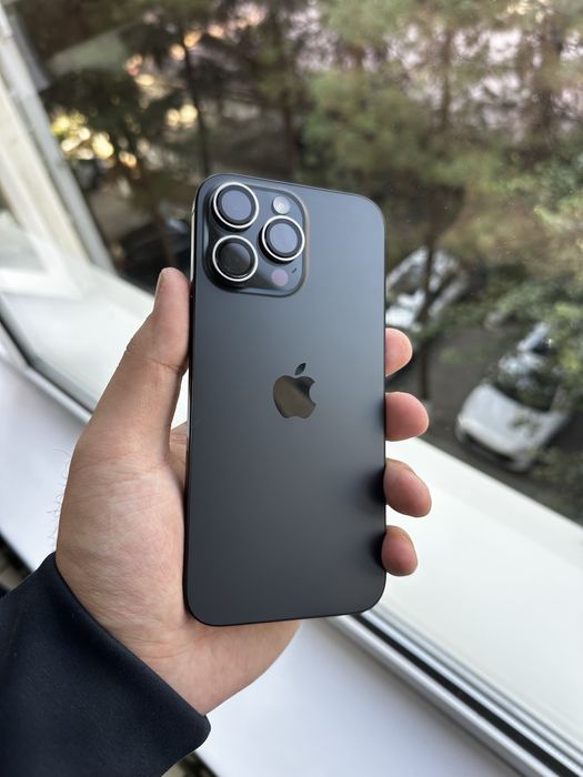 Продаю Iphone 16 pro max 256 ГБ