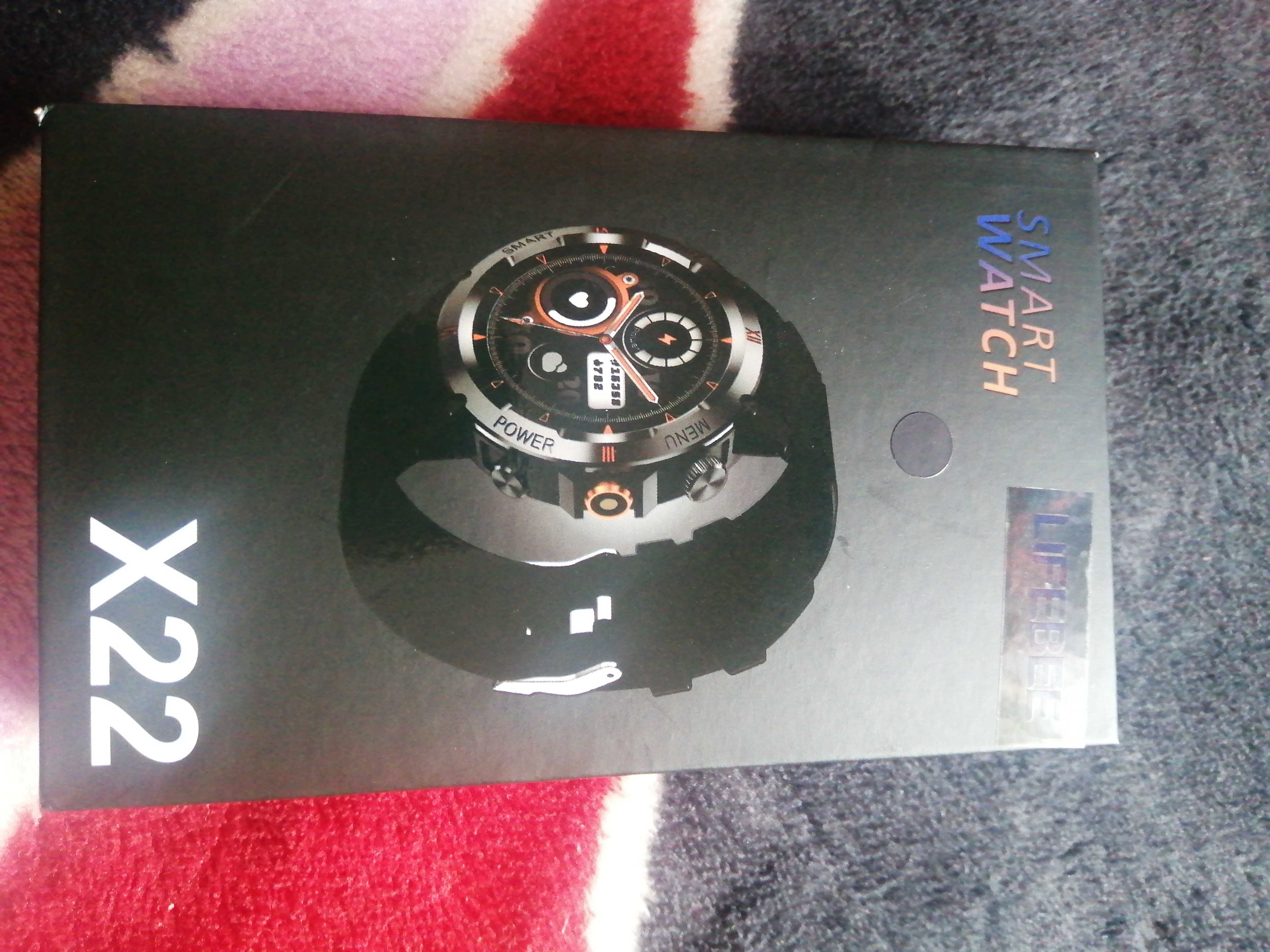 Vând ceas inteligent smartwatch