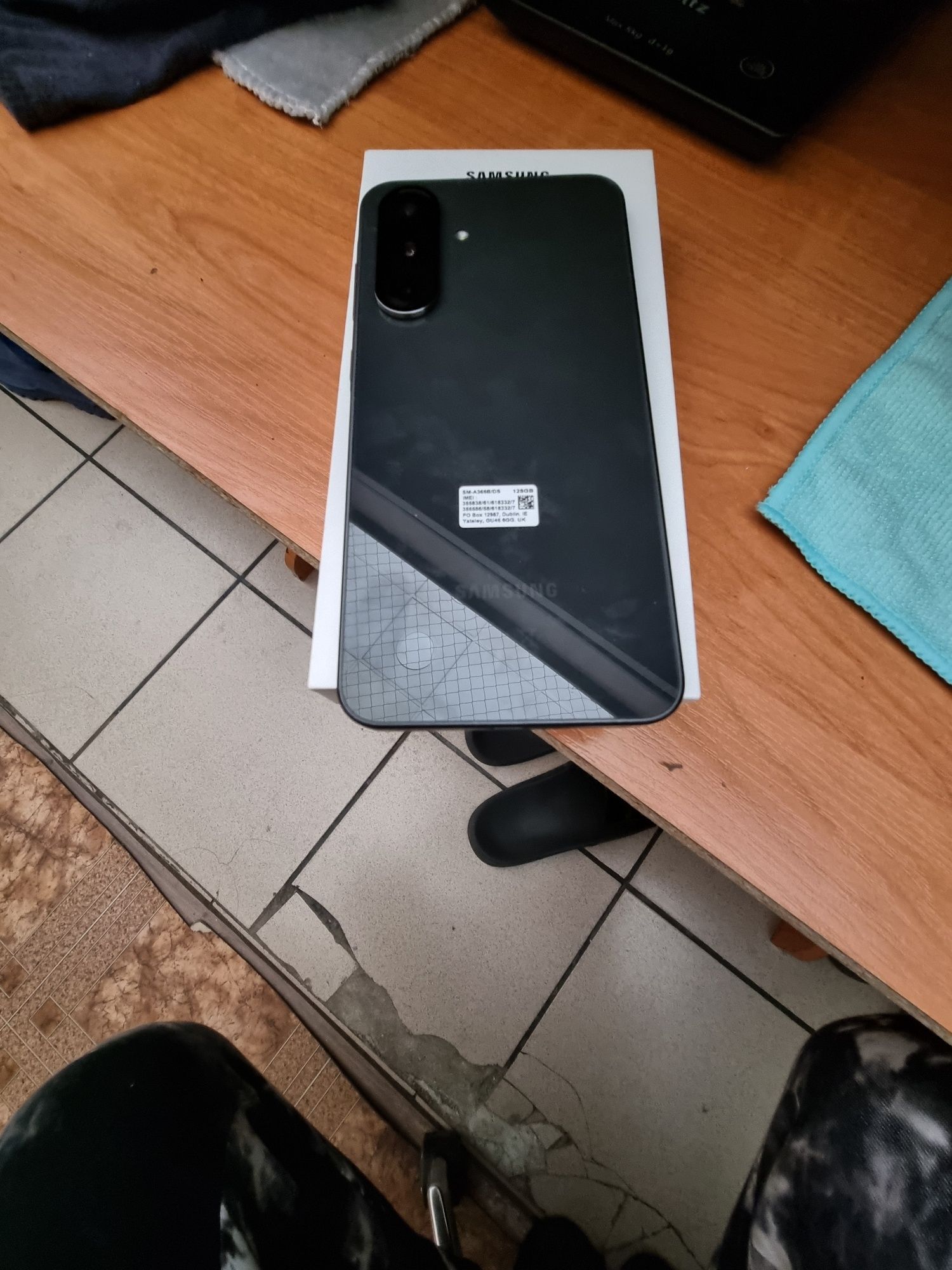 Samsung a365g продавам