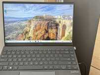 Leptop ASUS ZenBook 1 TB i5