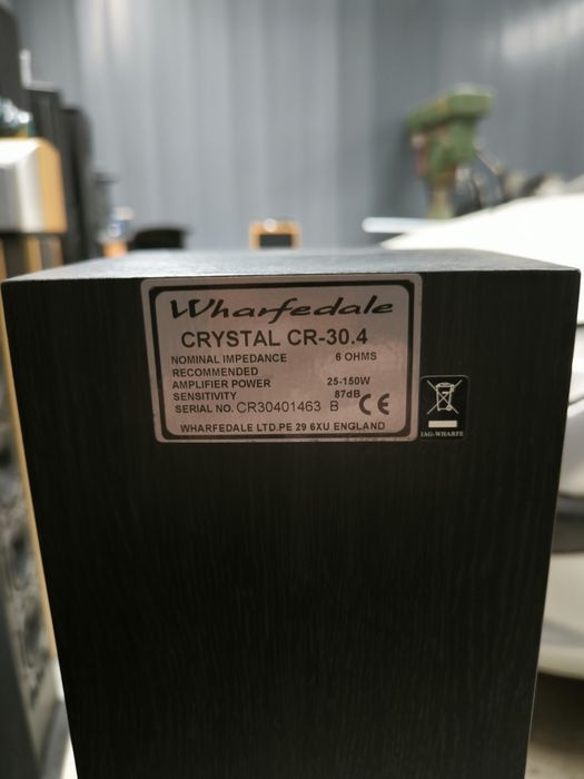 Тонколони  Wharfedale Crystal CR-30.4