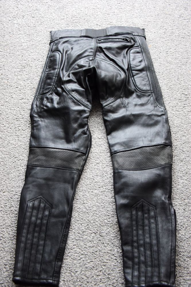 Pantaloni piele motocicletă GIUDICI, mărimea XS.