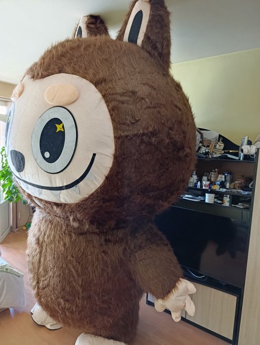 Лабубу костюм не употребяван