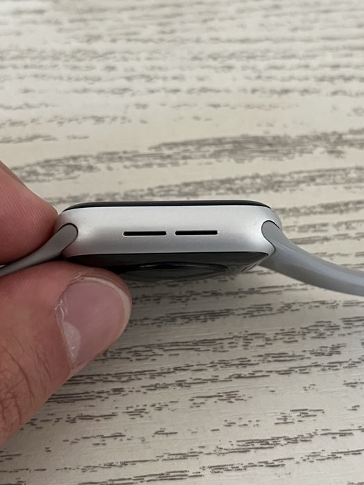 Apple watch SE 1-rd generation. Эпл вотч СЕ 1-ого поколения