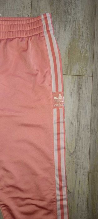 Ново детско долнище Adidas за ръст 164