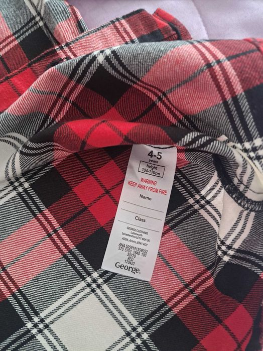 Ризи с коледни мотиви 4-5 години 2 бр.