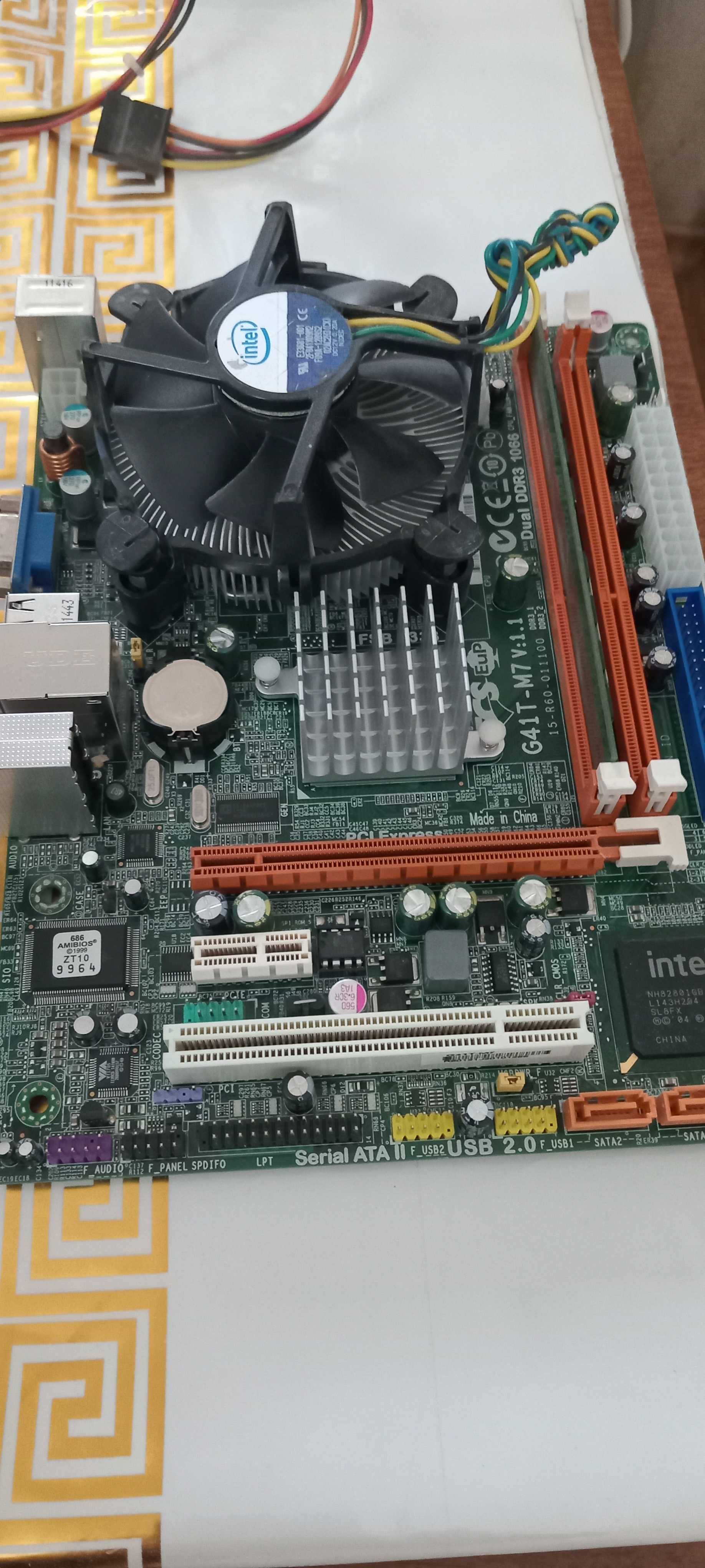 Мат. плата DDR 3 полный комплект