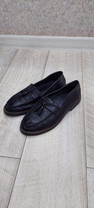 Продаётся 3000 , в хорошем состоянии