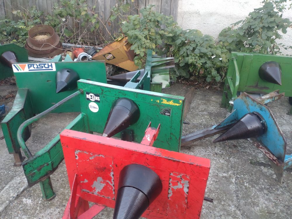 Masina de crapat lemne dupa tractor