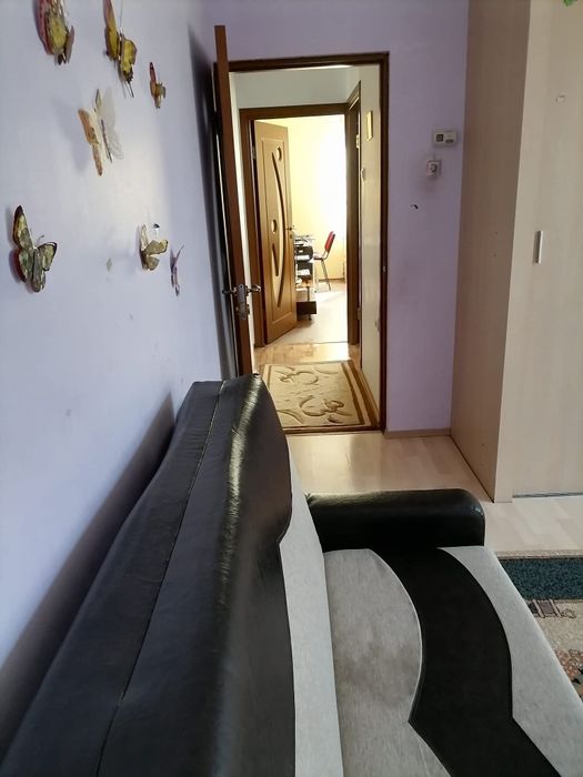 Vând casă zona Selgros (Ernei)