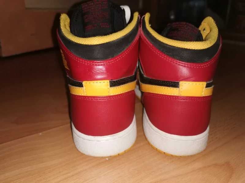 Air Jordan 1 Retro High