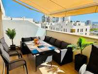 Specious Prestique Penthouse